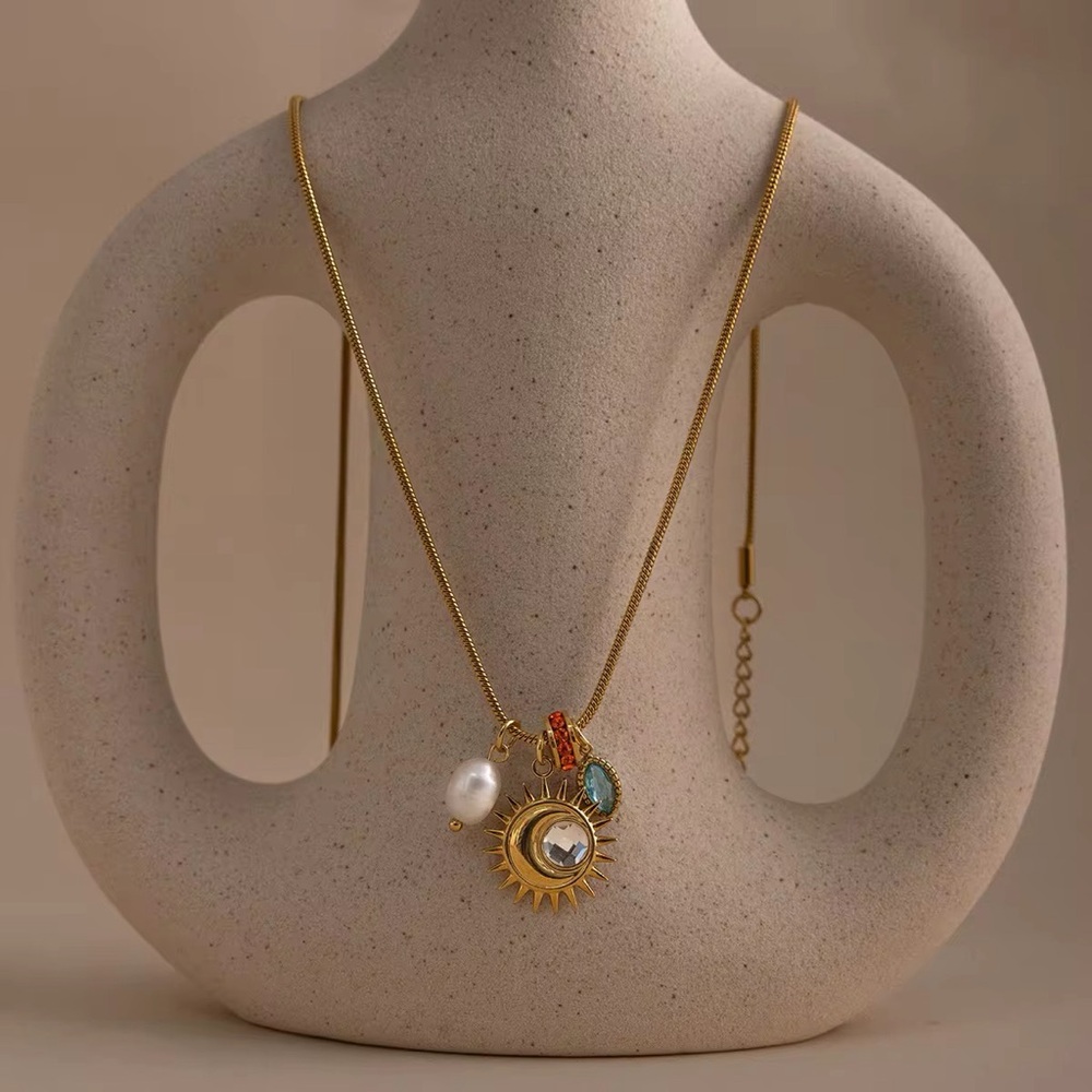 18K Gold Plated Sun Pearl and Gemstone Charms Nekclace - Picture 3 of 8